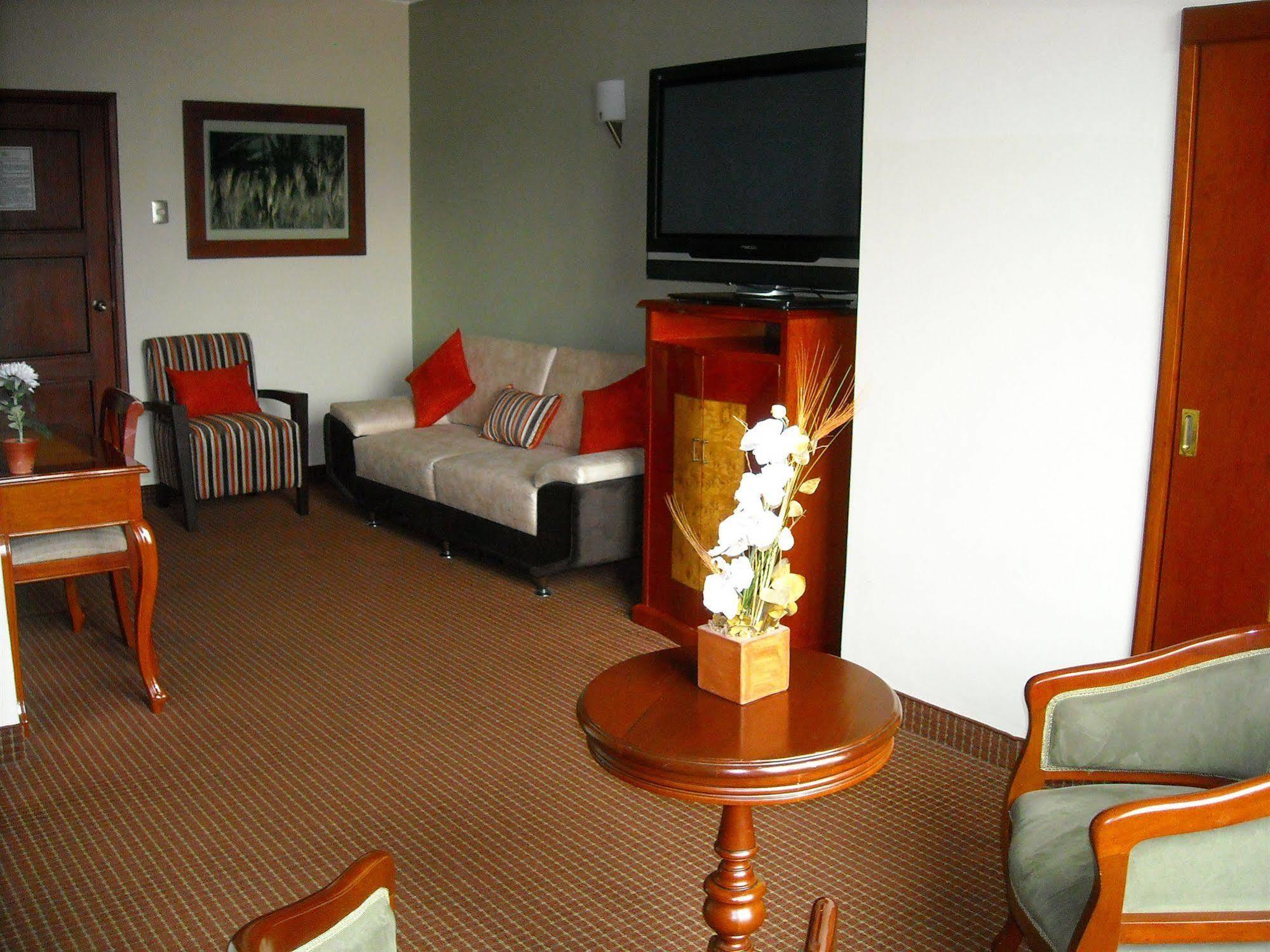 Hotel Continental Lima Exteriér fotografie
